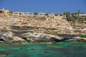 Villette di Cala Creta, Lampedusa e Linosa